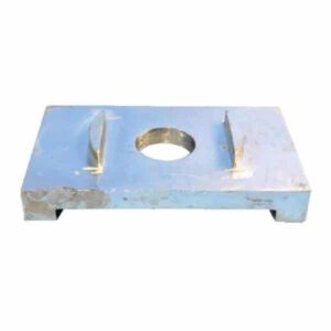 "Alko Aks3004 Towball Adaptor Plate: Securely Connect Your Trailer to Your Vehicle"